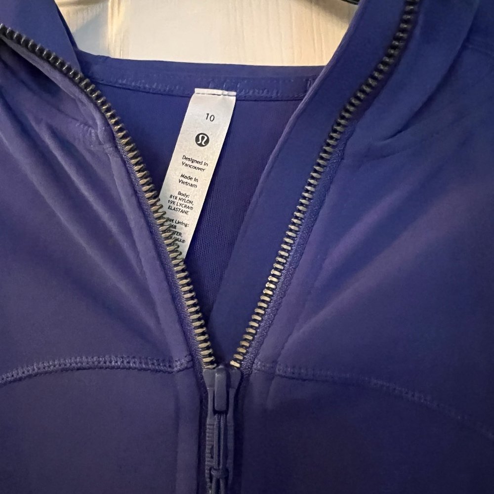 Lululemon Hooded Define Jacket Mesh Vent - PSYCHIC BLUE - Picture 2 of 7